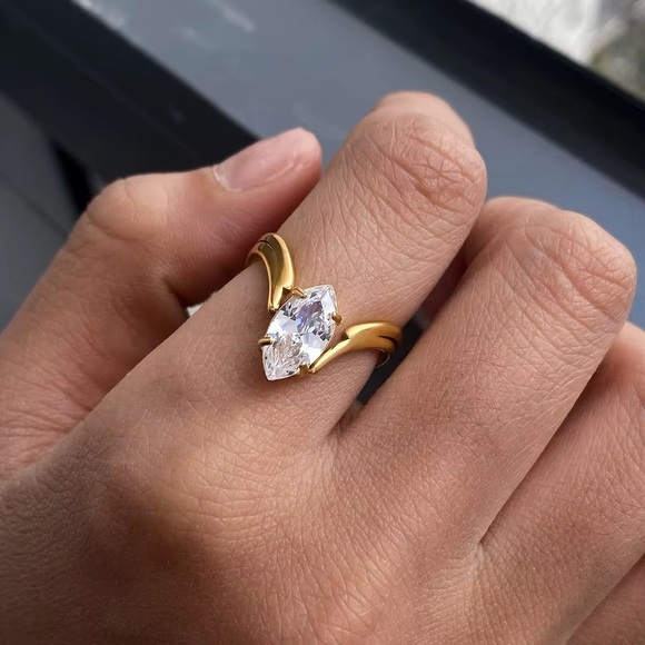 18K Gold Plated Marquise CZ Ring - Picture 5 of 8